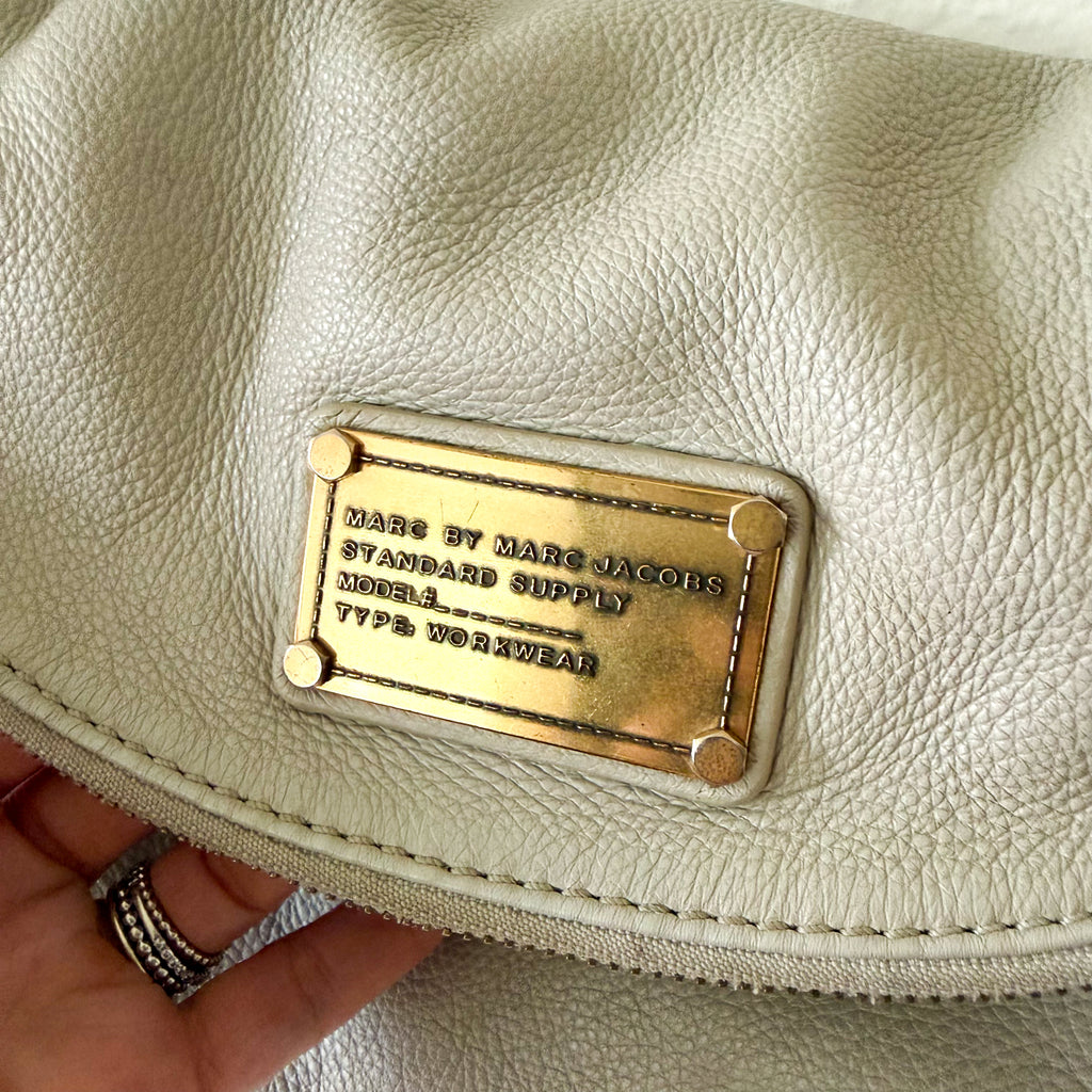 Marc by Marc Jacobs Classic Q Natasha Leather Crossbody Bag in Sage Green