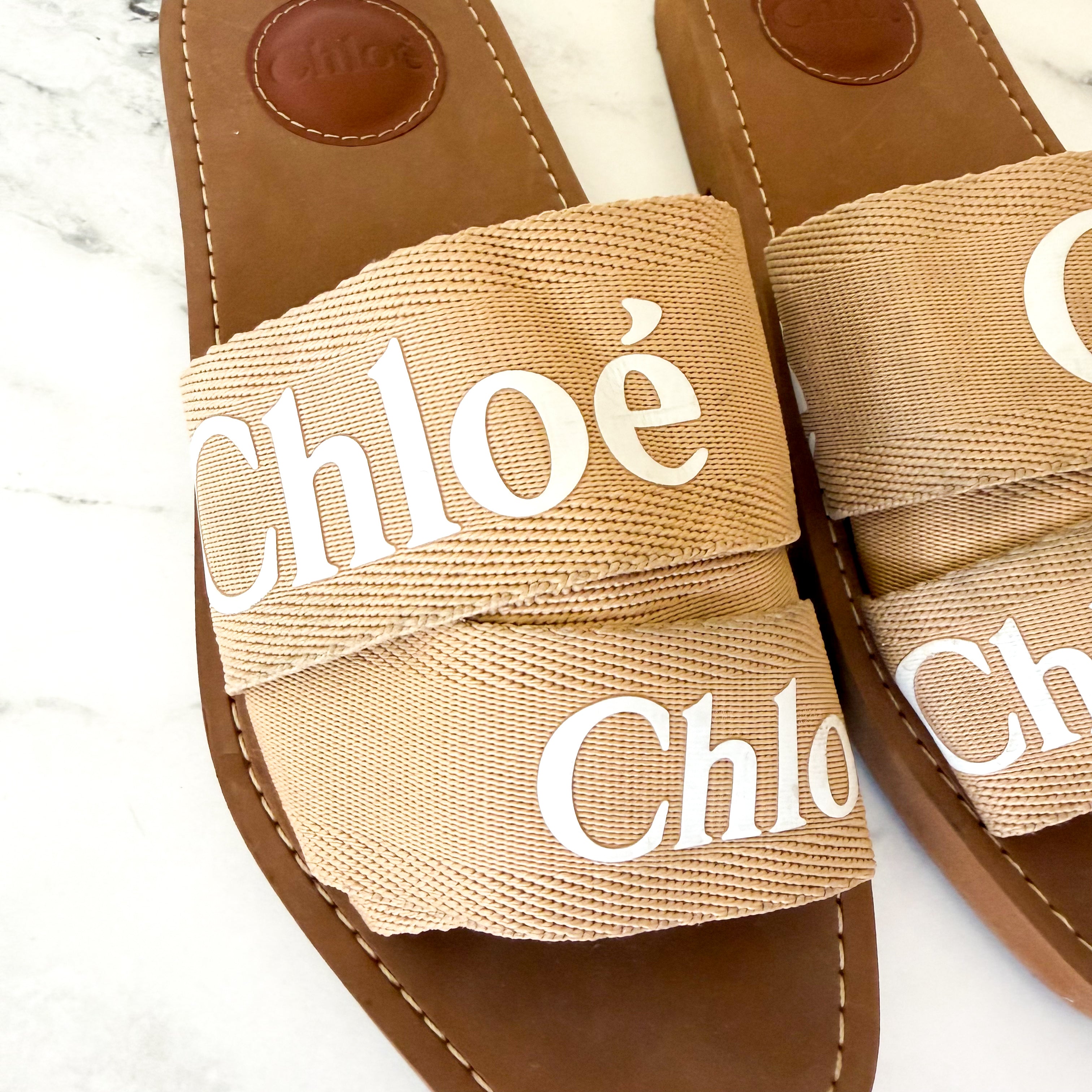 Chloé Woody Flat Logo Tan White Ribbon Slide Sandals, sz 37/6.5