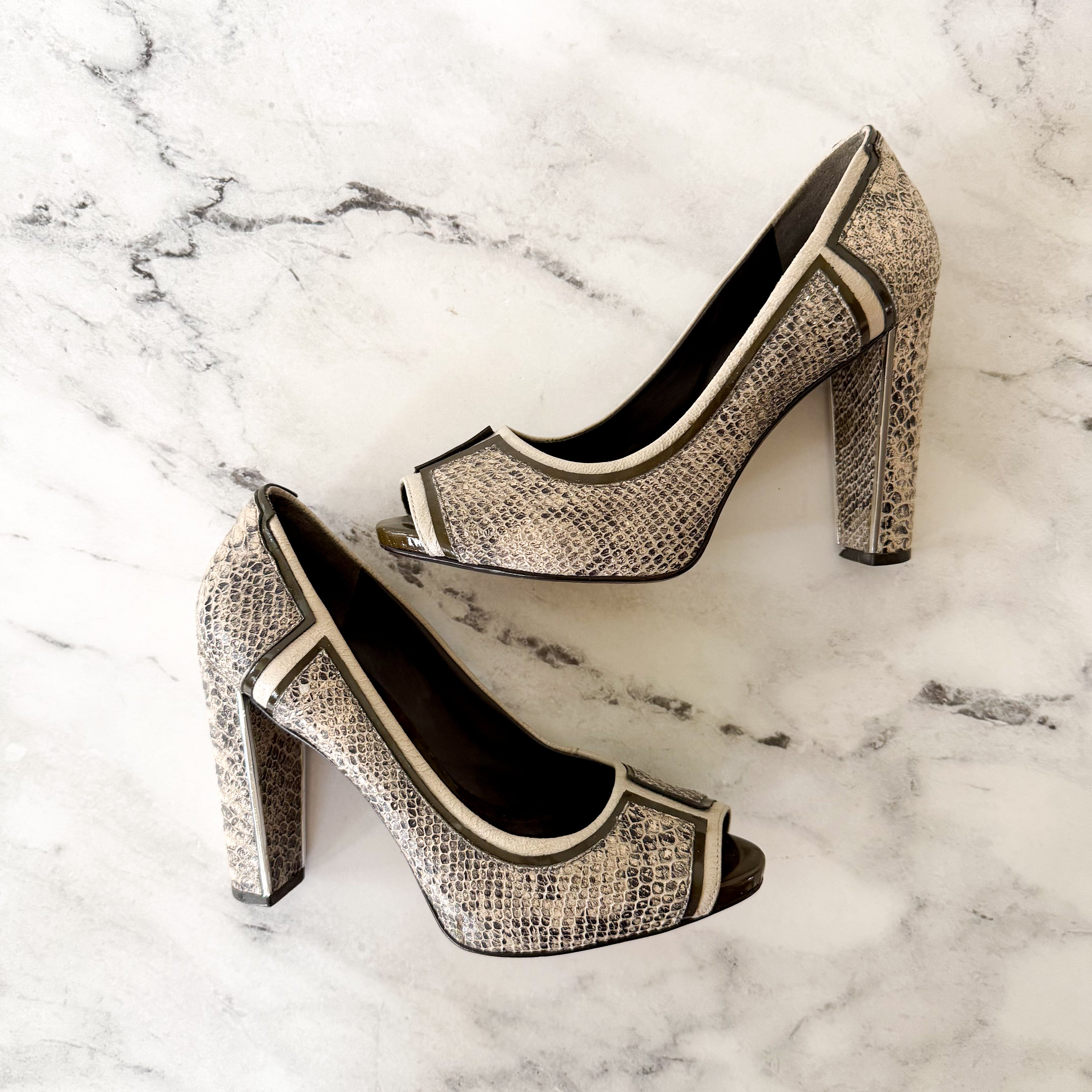 Tory Burch Matilda Pitone Rocha Snake Embossed Leather Block Peep Toe Heels | 6