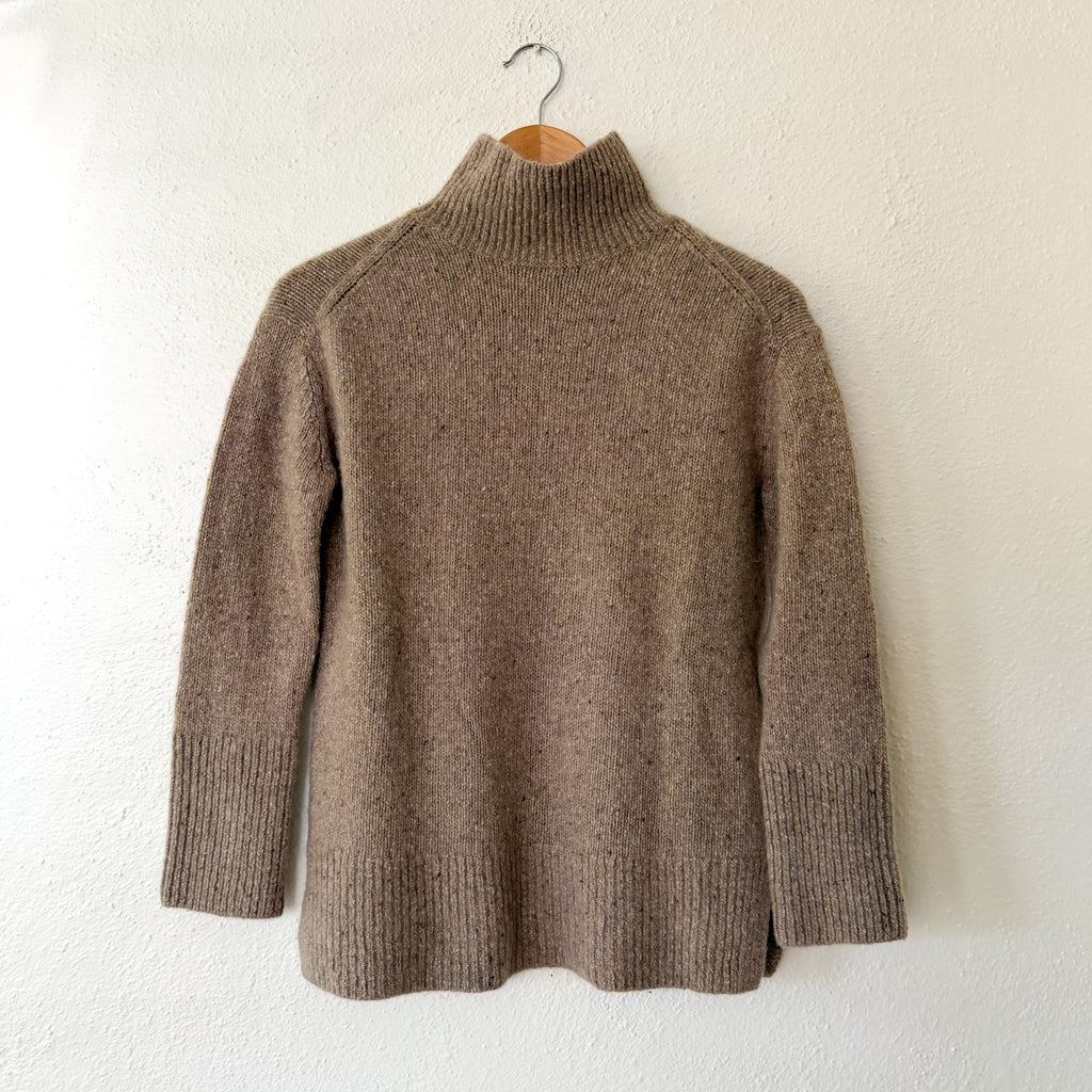 Vince 100% Cashmere Donegal Side Slit Turtleneck Sweater in Beige Camel | XXS