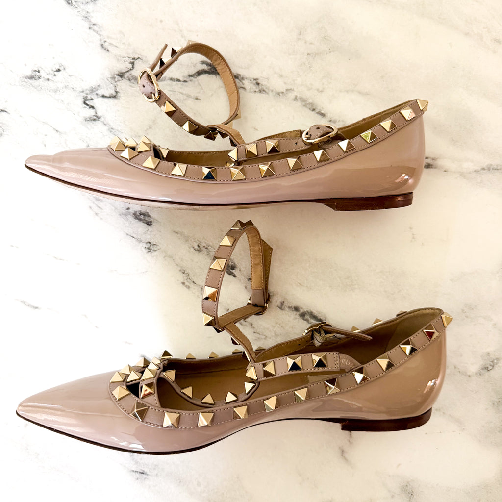 Valentino Garavani Rockstud Caged Nude Patent Leather Pointed Toe Ballet Flats | 36/US 6