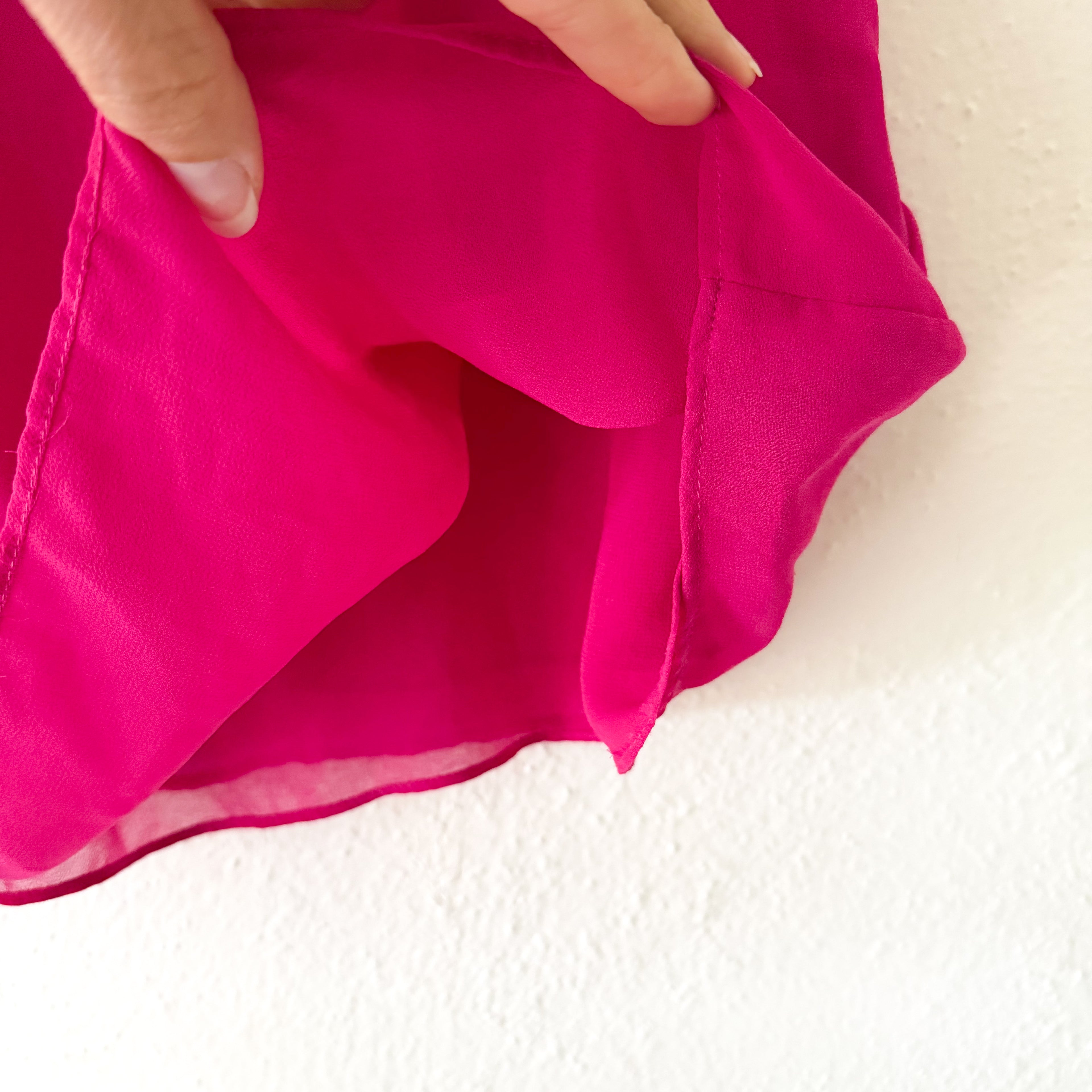 DKNY Sleeveless Ruffle Silky Chiffon Blouse in Hot Pink | S