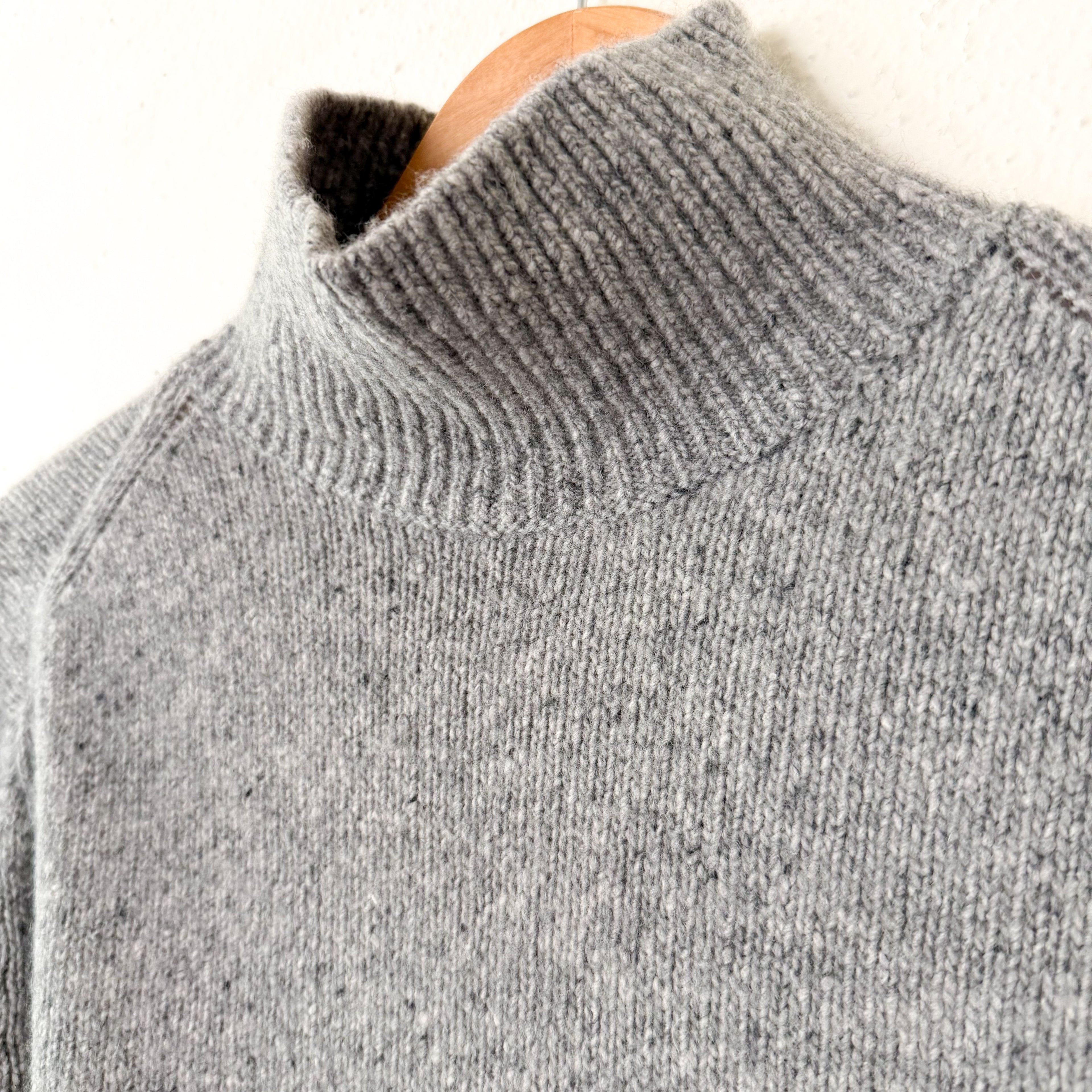 Vince 100% Cashmere Donegal Side Slit Turtleneck Sweater Heather Grey | XS