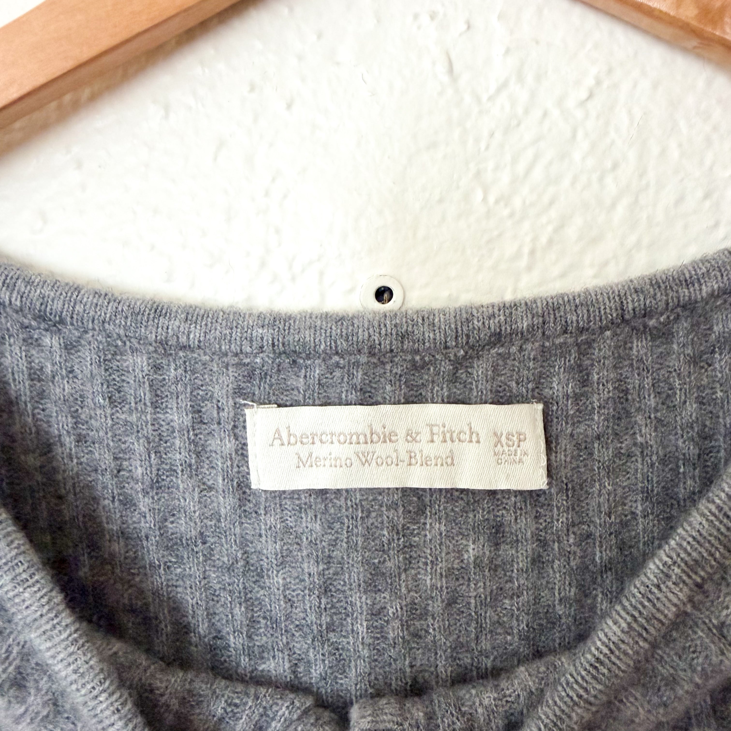 Abercrombie & Fitch Ribbed Wool-Blend Midi Sweater Dress in Dark Grey | XSP