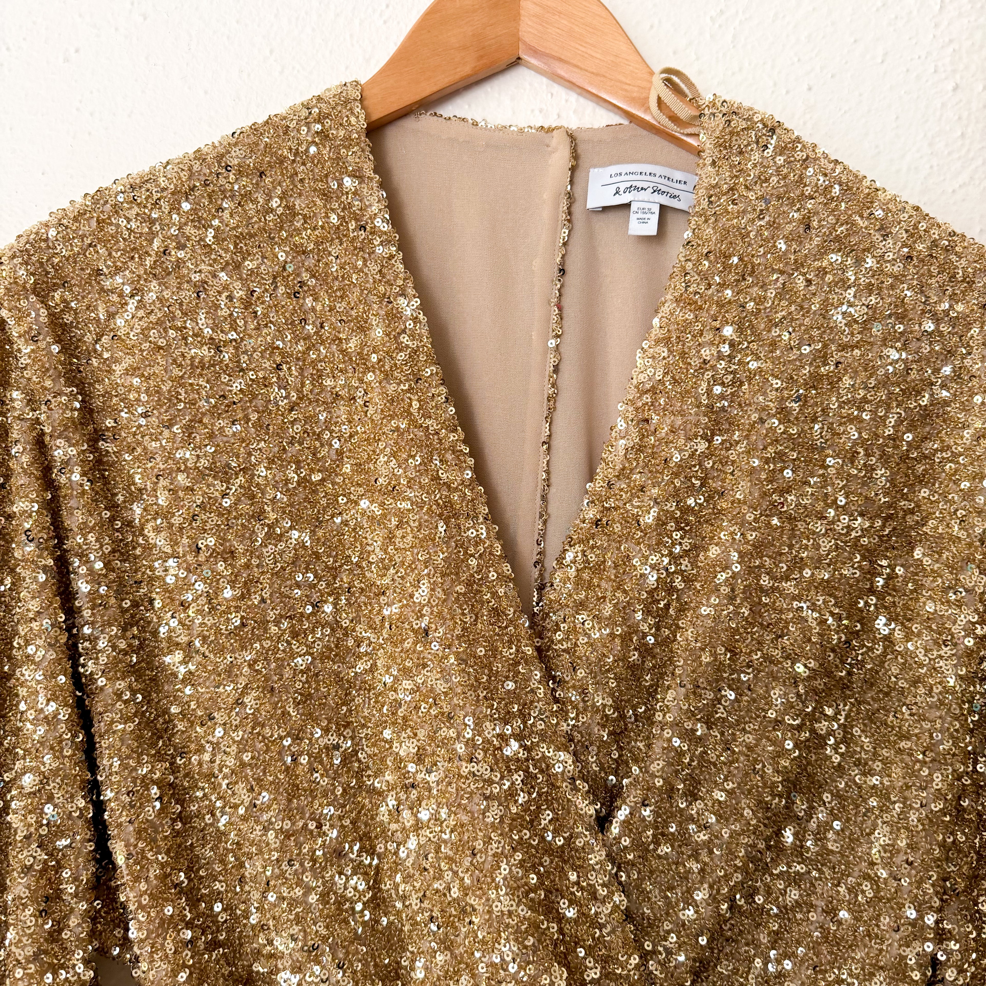 & Other Stories Wrap-Effect Gold Sequin Dolman Sleeve Mini Dress | 0/EUR 32