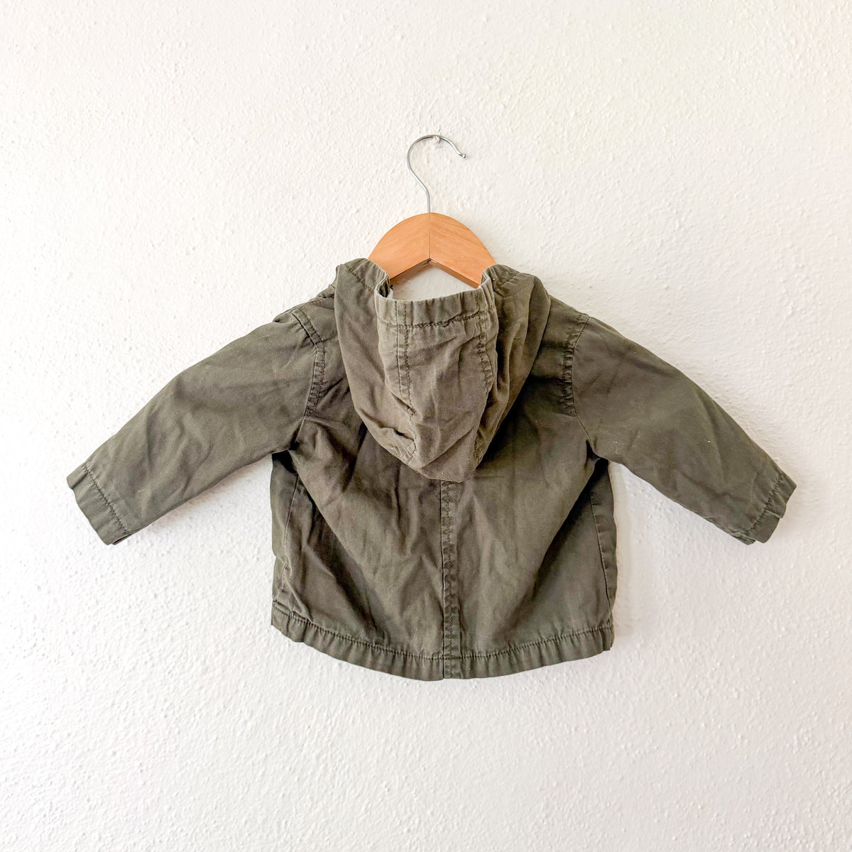 Old Navy Olive Green Lightweight Canvas Utility Zipper Jacket with Grey Lining | 6-12m