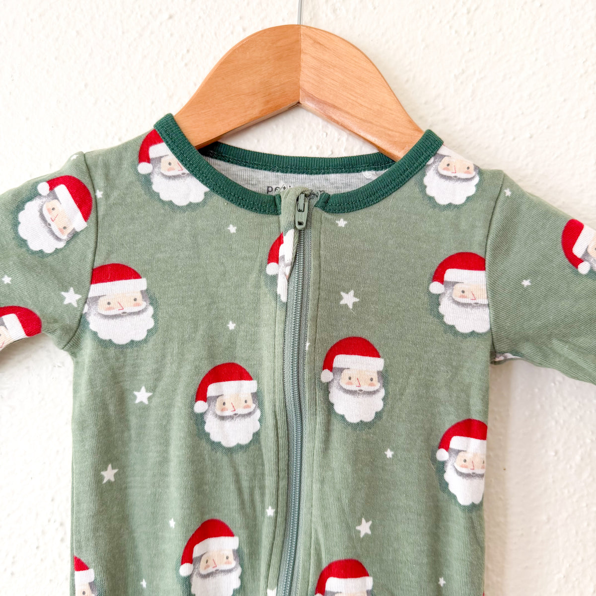 Petit Lem Organic Green Christmas Santa 2-Way Zipper Footed Sleeper | 3-6m