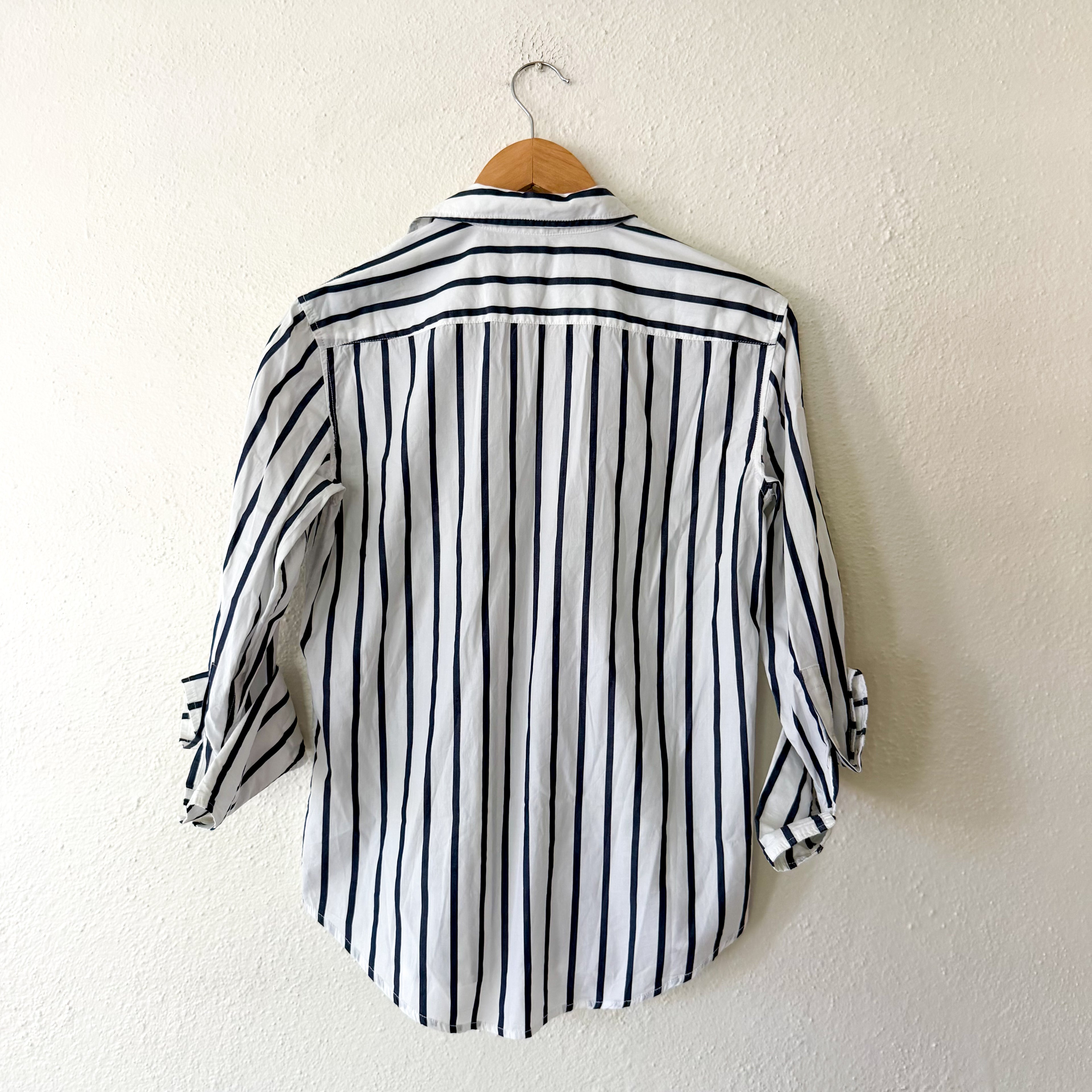 J.Crew Garçon Organic Cotton Button Down Long Sleeve Shirt in Navy Stripe | 00