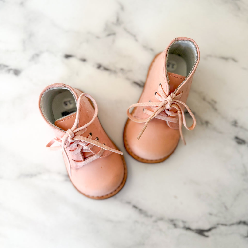 Josmo Pink Ostrich Embossed Leather Infant Walker Shoes, sz 3.5