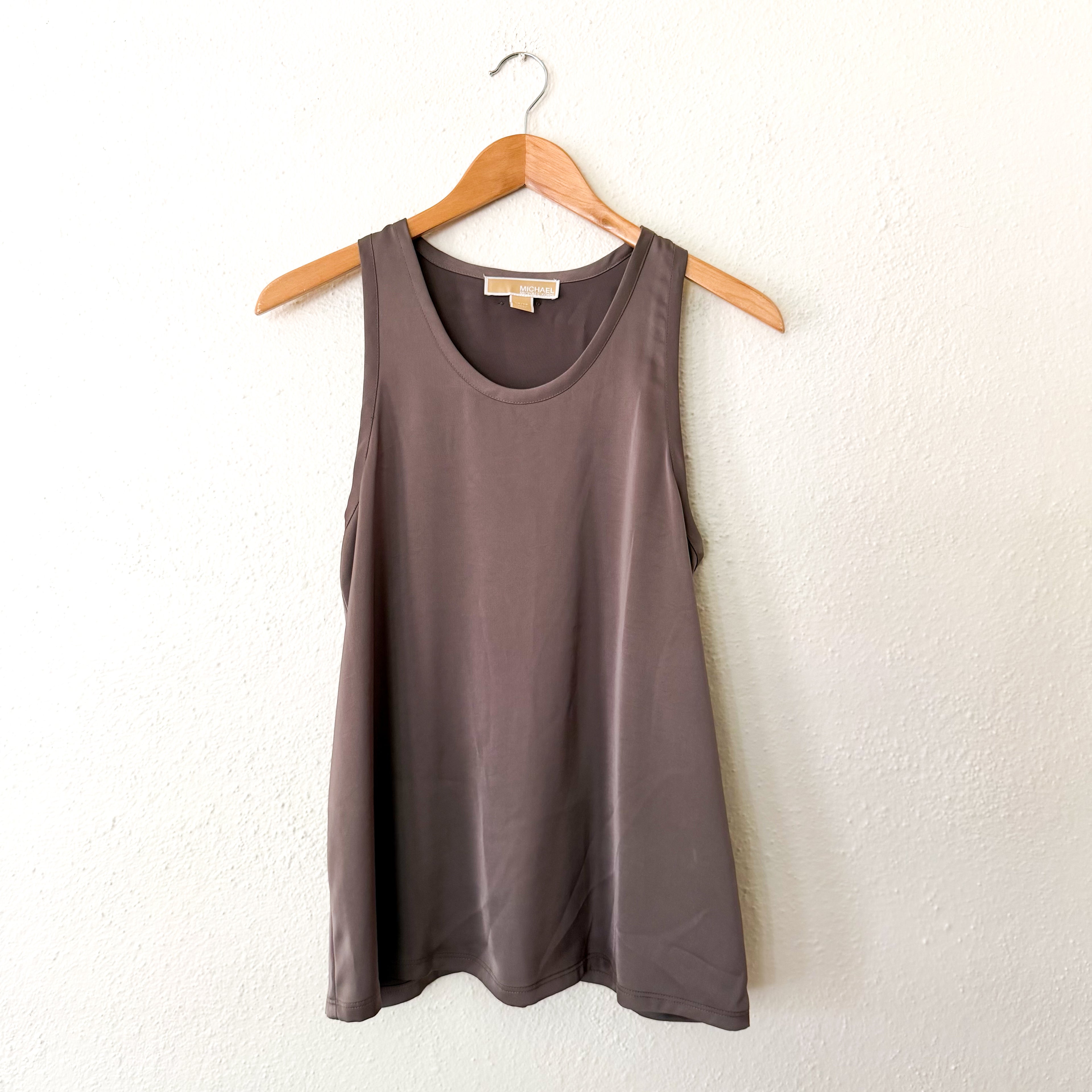 MICHAEL Michael Kors Satin Racerback Tank Top in Chestnut, sz XS