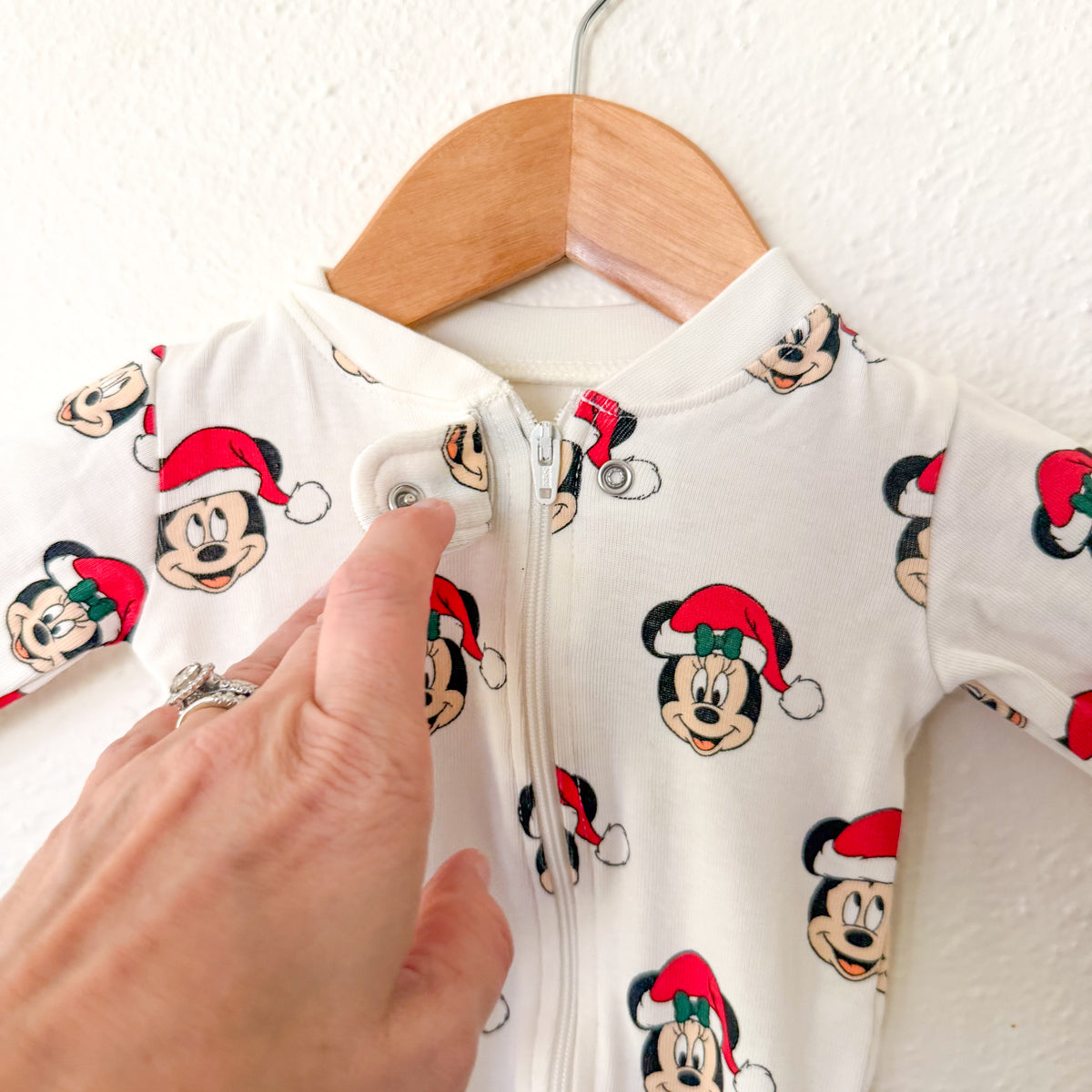 Monica & Andy x Disney Organic Christmas Mickey Mouse Fold-Over Foot 2-Way Zipper Sleeper | 3-6m