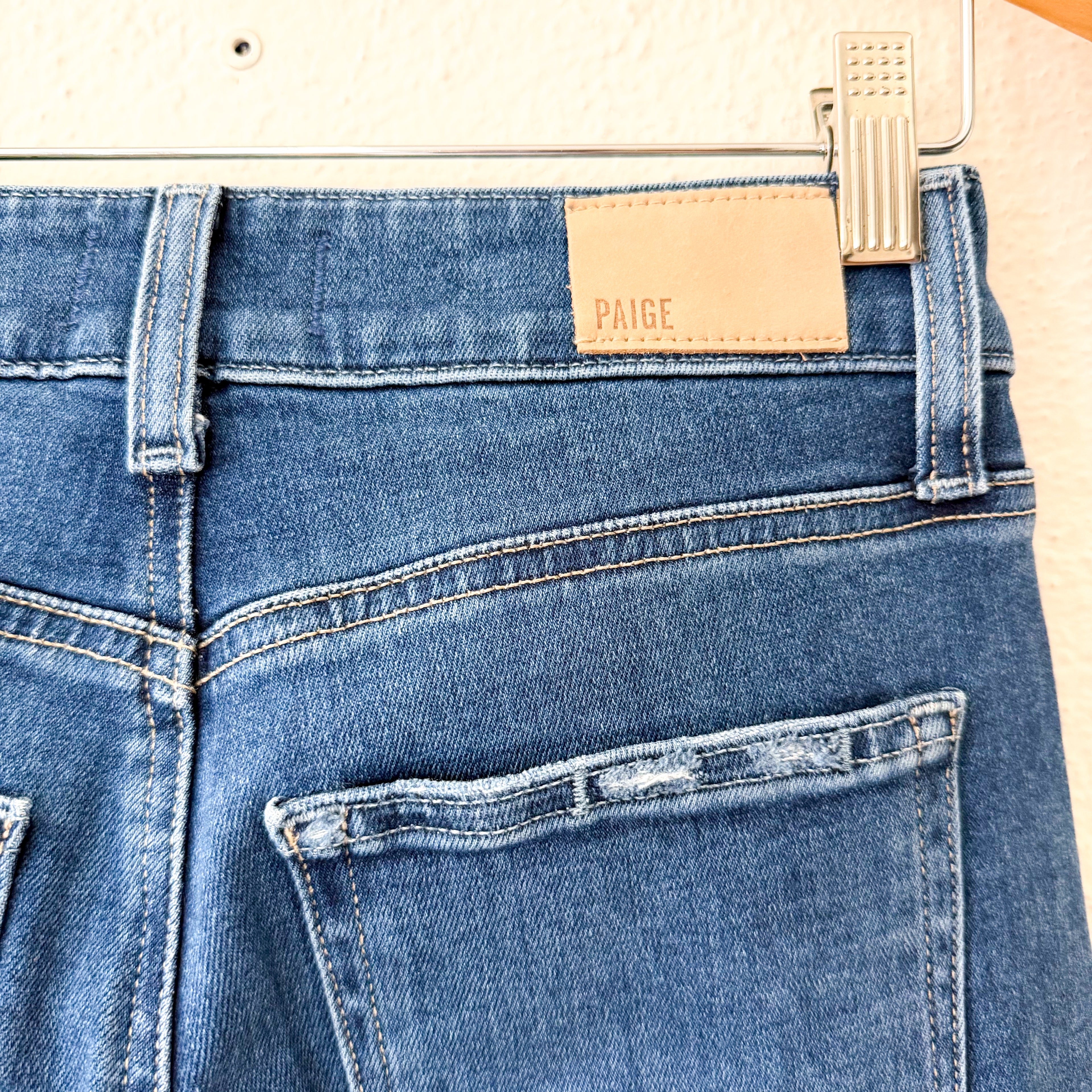 PAIGE Anessa Petite Wide Leg Denim in Dresden Blue Wash | 25P