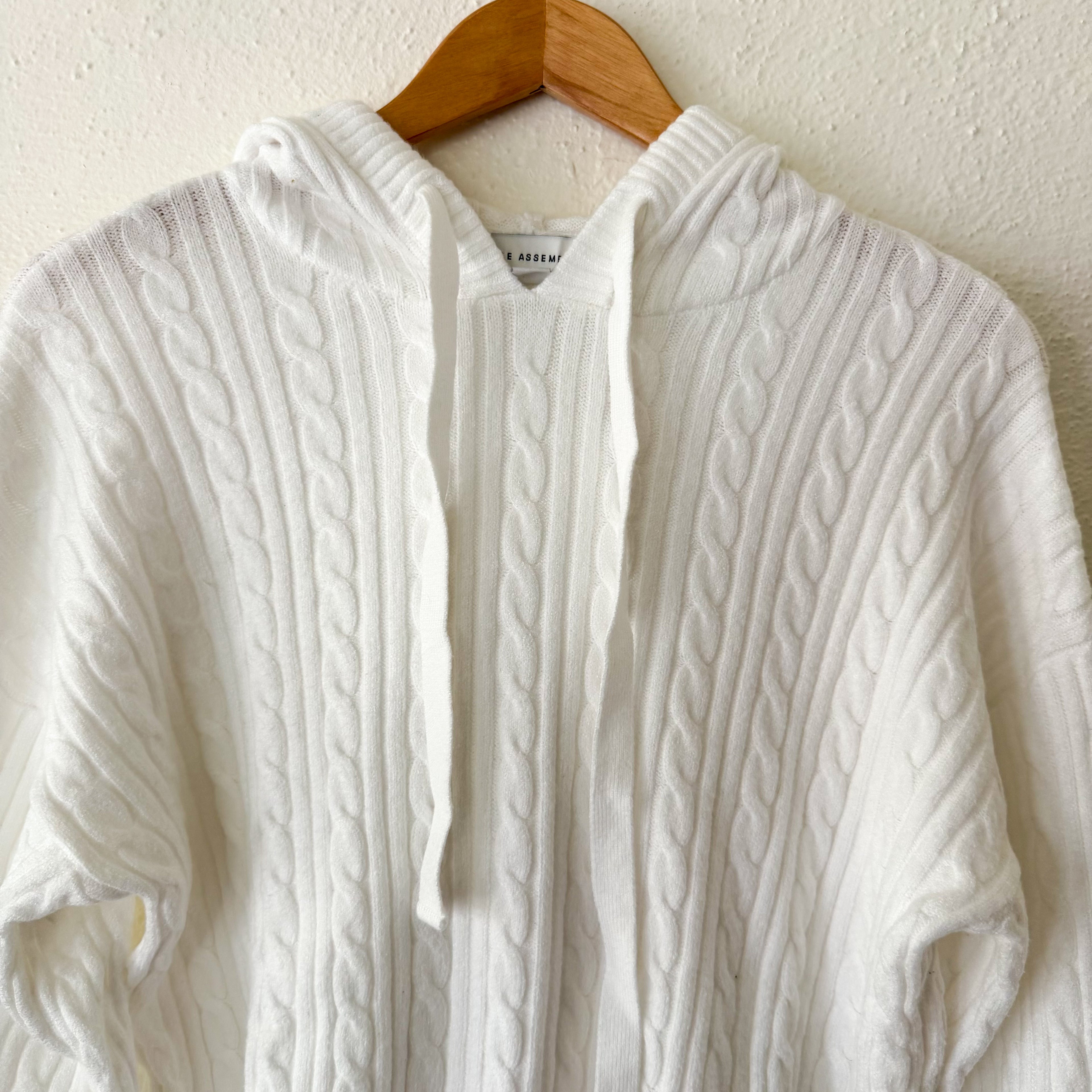 Free Assembly Creamy White Cozy Yarn Cable Knit Hoodie Sweater | XS