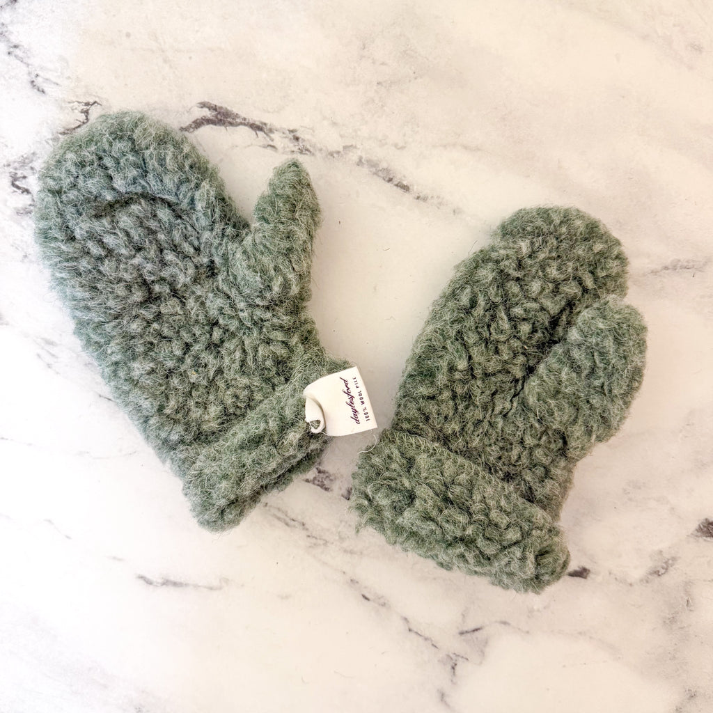 Daylesford Green 100% Irish Wool Pile Toddler Mittens | 3T/4T