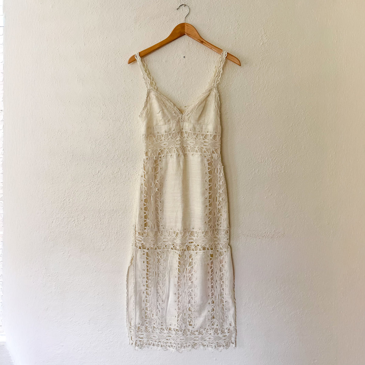 Ulla Johnson Handmade Lace Midi Dress | 2