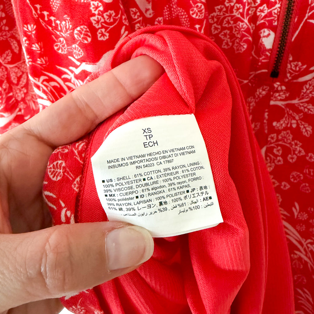 Old Navy Red Whimsical Flora & Fauna 3/4 Sleeve Shift Dress | XS