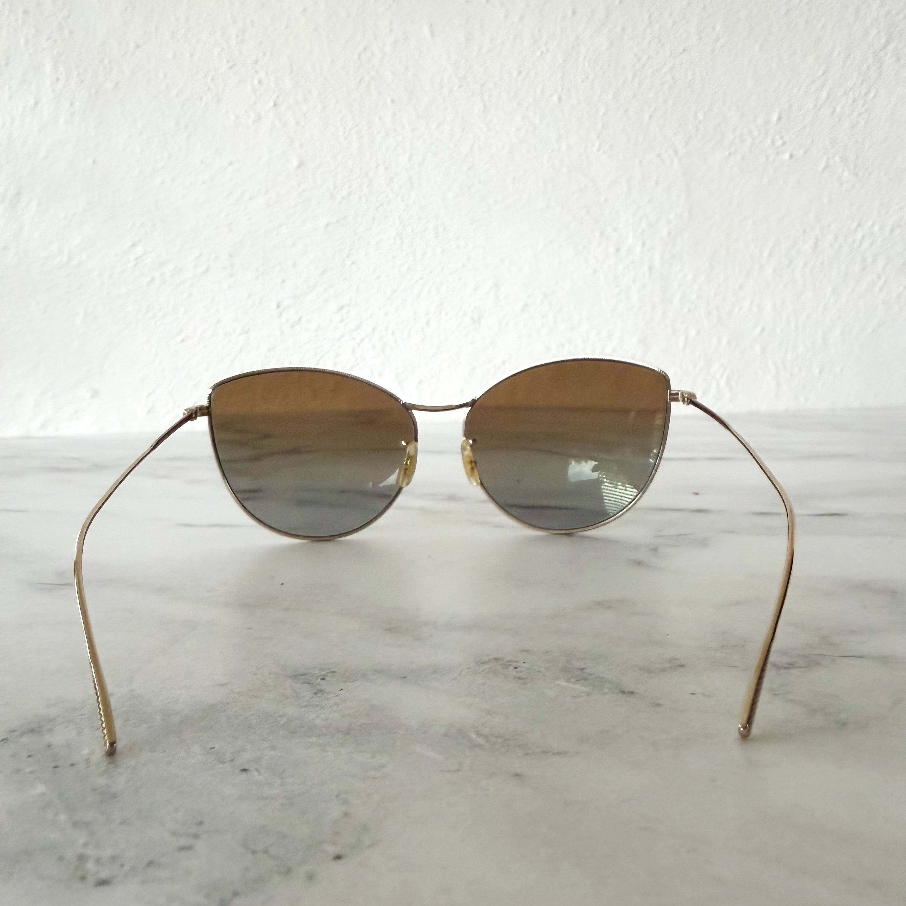 Oliver Peoples Rayette Soft Gold Cat-Eye Sunglasses in Sunrise Gradient
