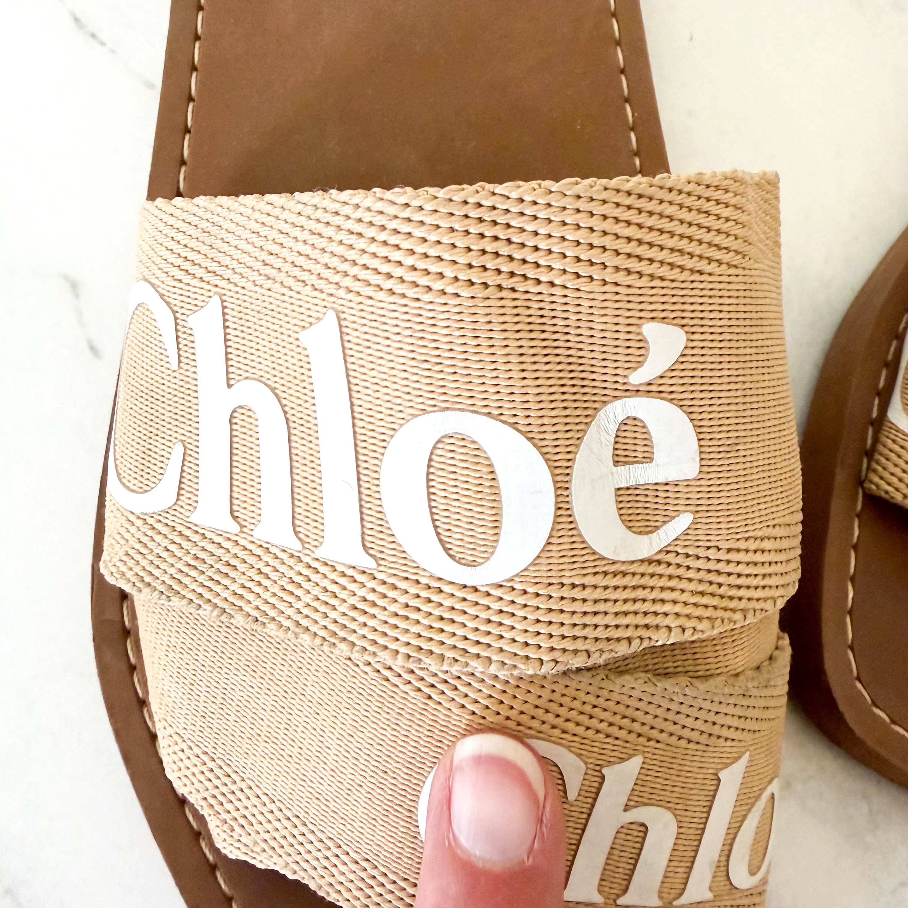 Chloé Woody Flat Logo Tan White Ribbon Slide Sandals, sz 37/6.5