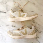 Veja Women's Condor 2 Alveomesh White/Pierre | 7