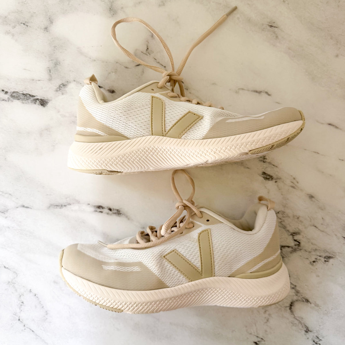Veja Women's Condor 2 Alveomesh White/Pierre | 7