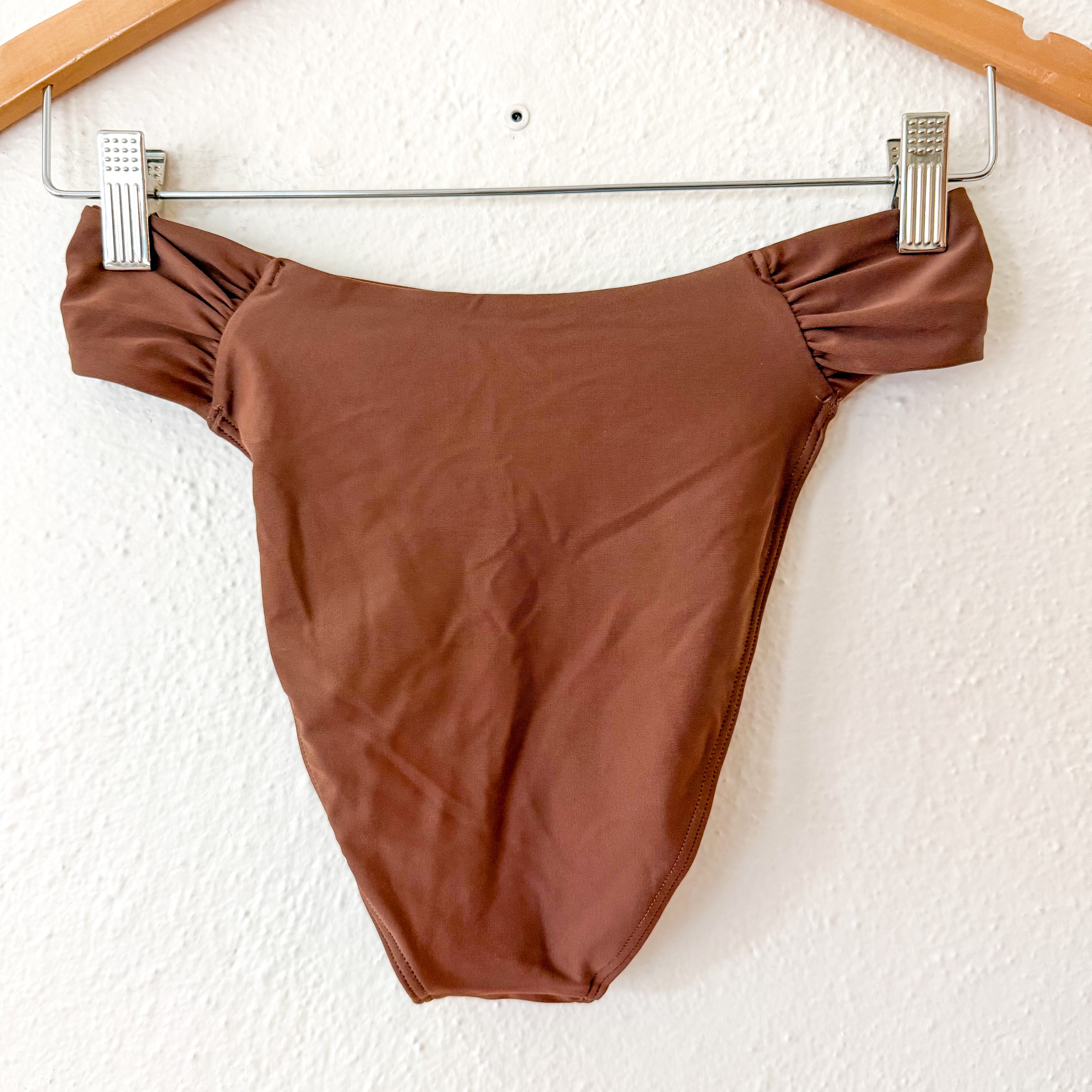 Abercrombie & Fitch Mid-Rise Rouched Side Bikini Bottoms in Brown | S
