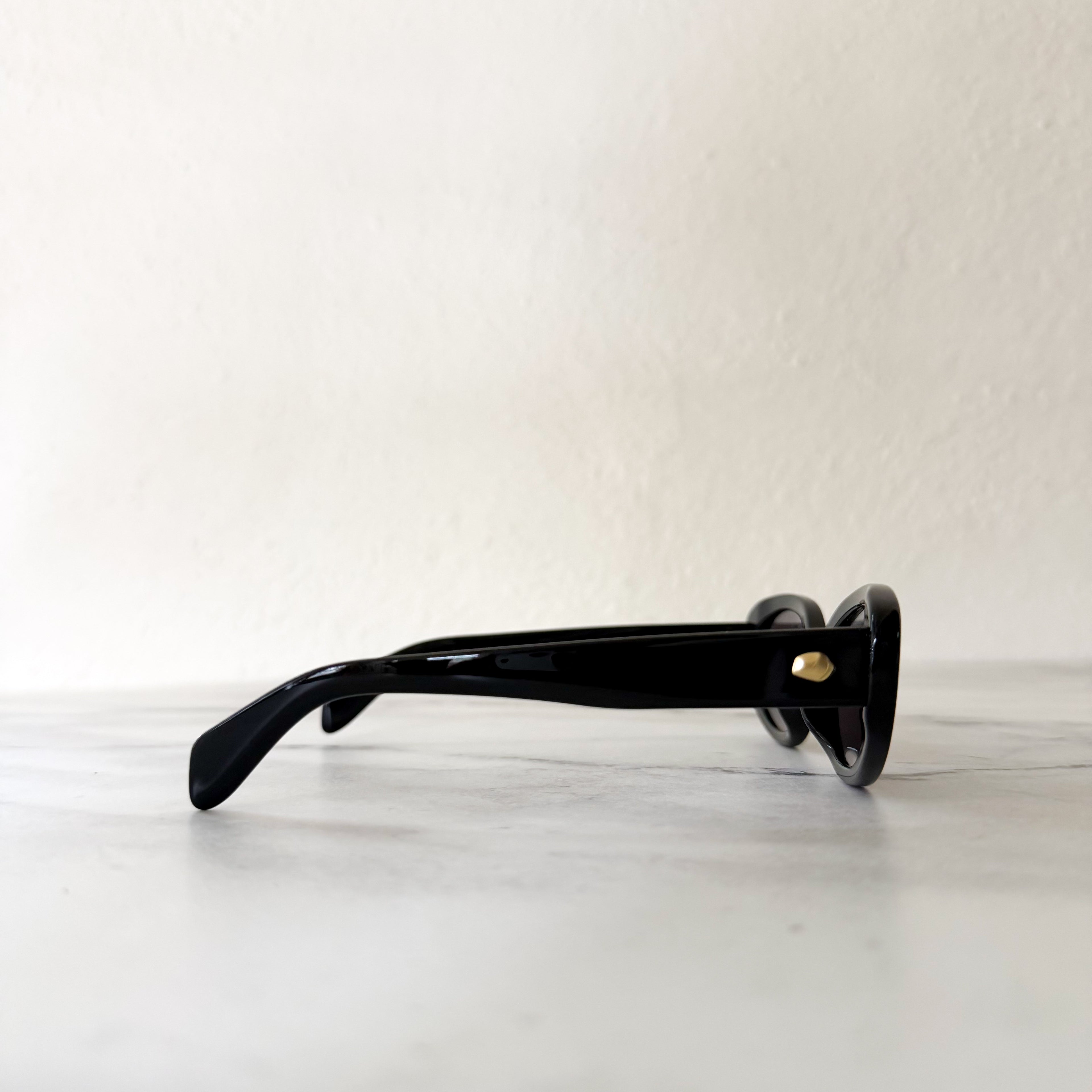 Monday Swimwear Milano Sunglasses in Black