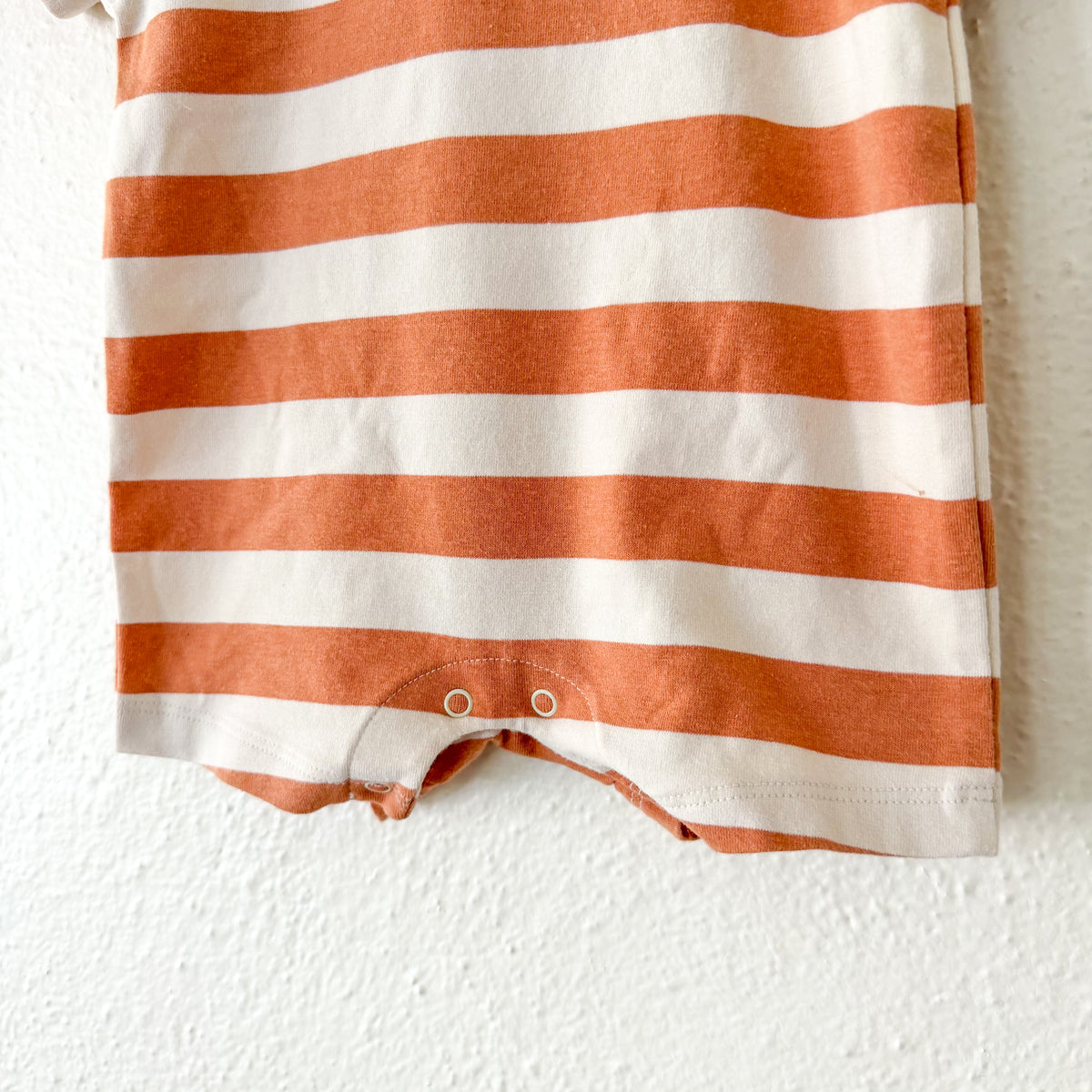 Cat & Jack Pumpkin Cream Wide Stripe Crewneck Short Sleeve Romper | 0-3m