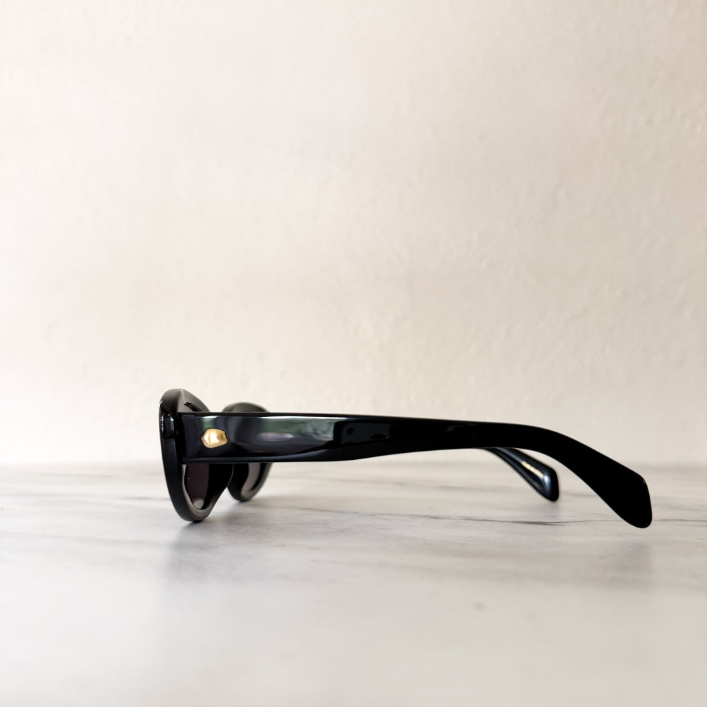 Monday Swimwear Milano Sunglasses in Black