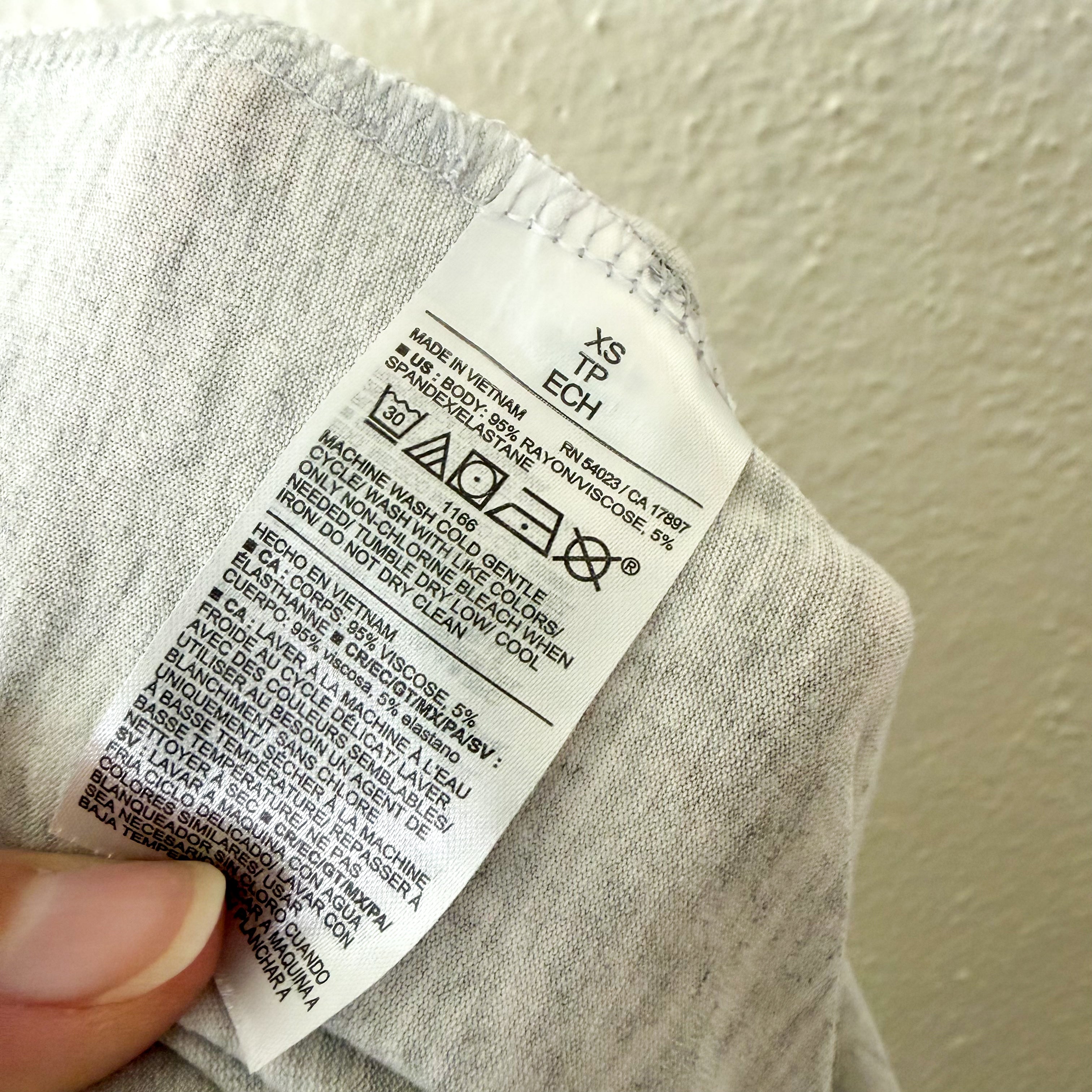 Old Navy Sunday Sleep Knit Jersey Jumpsuit in Light Heather Grey | XS