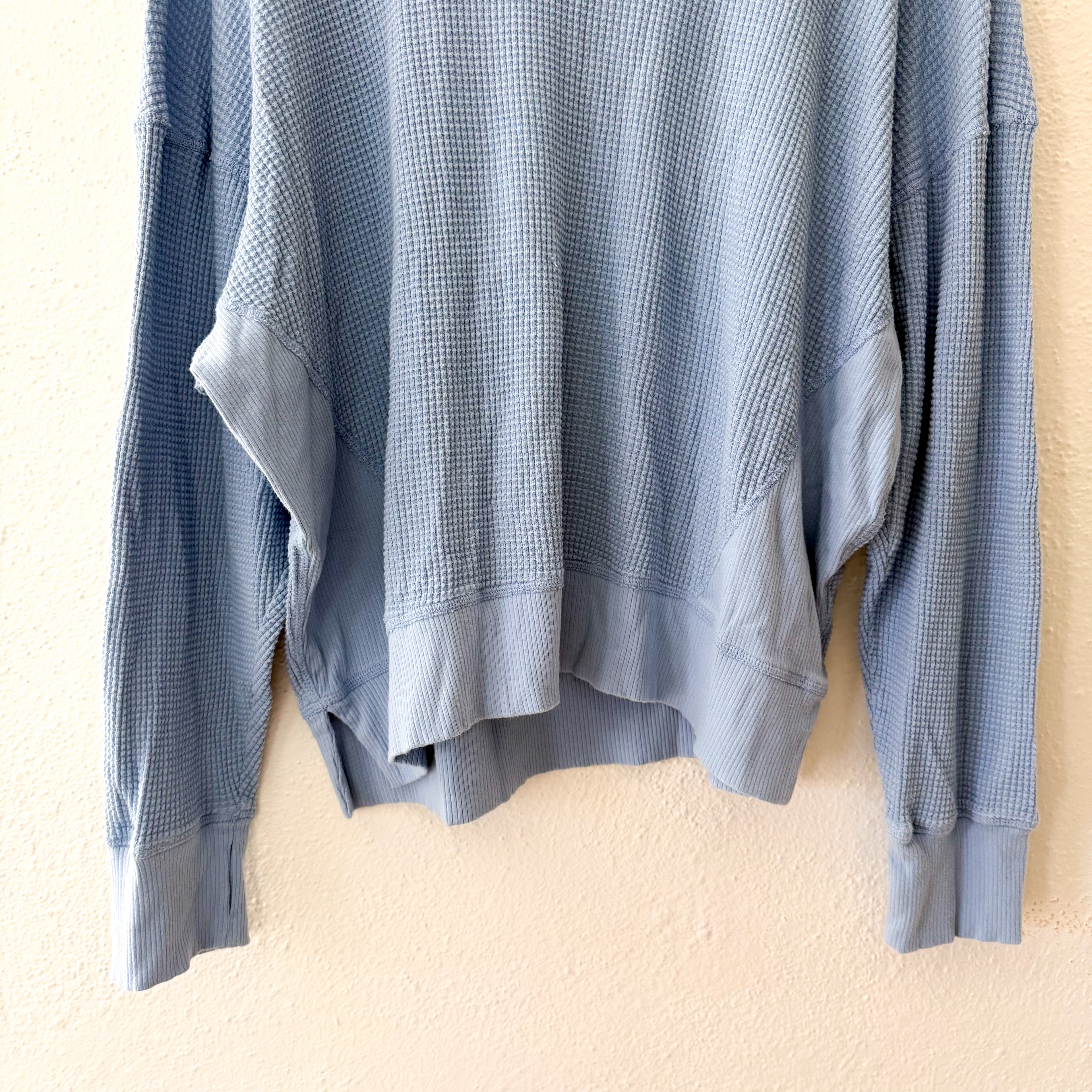 Aerie Offline Oversized Waffle Long Sleeve Shirt with Thumbholes in Cornflower Blue | M